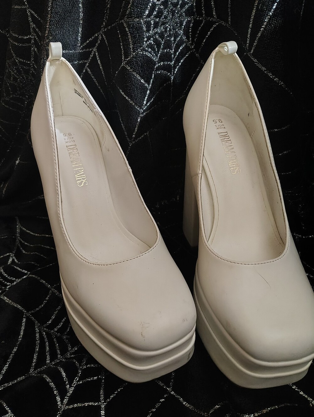 Clean and Ready To Wear DREAM PAIRS All White Platform 5.5" Block Heel Pumps 9.5